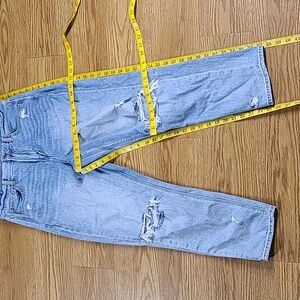 AMERICAN EAGLE 10x25.5 WOMENS GIRLS PRE-OWNED FADED DISTRESSED MOM JEANS
